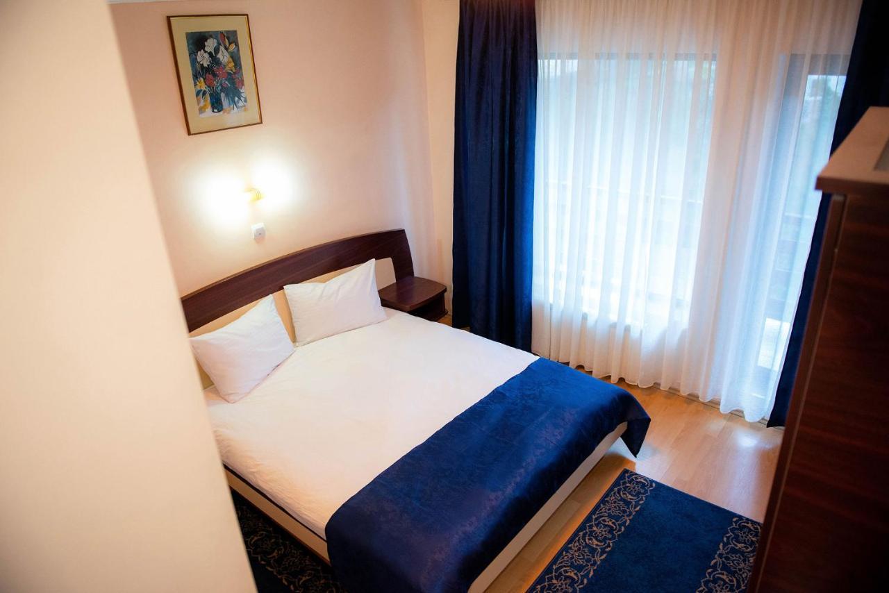 Casa Maia Hotel Buşteni Buitenkant foto