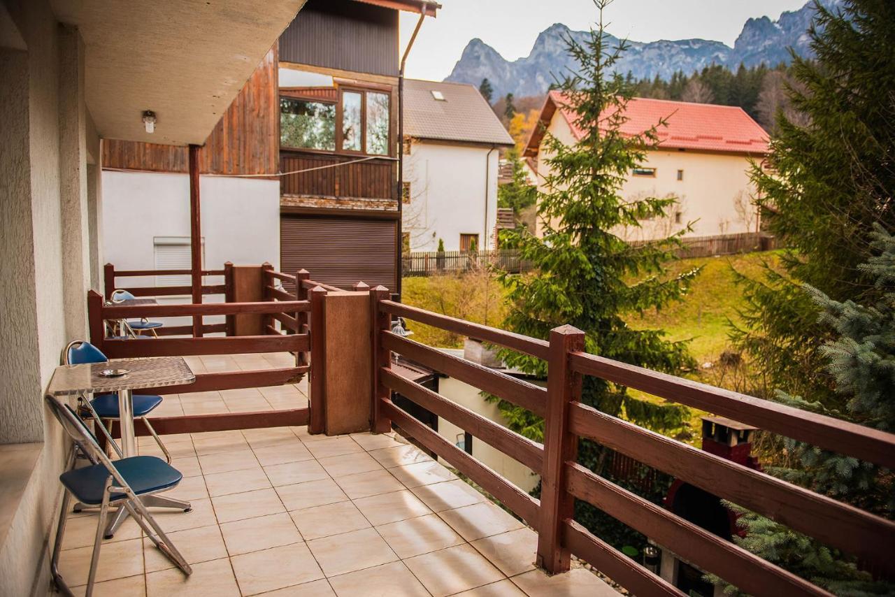 Casa Maia Hotel Buşteni Buitenkant foto