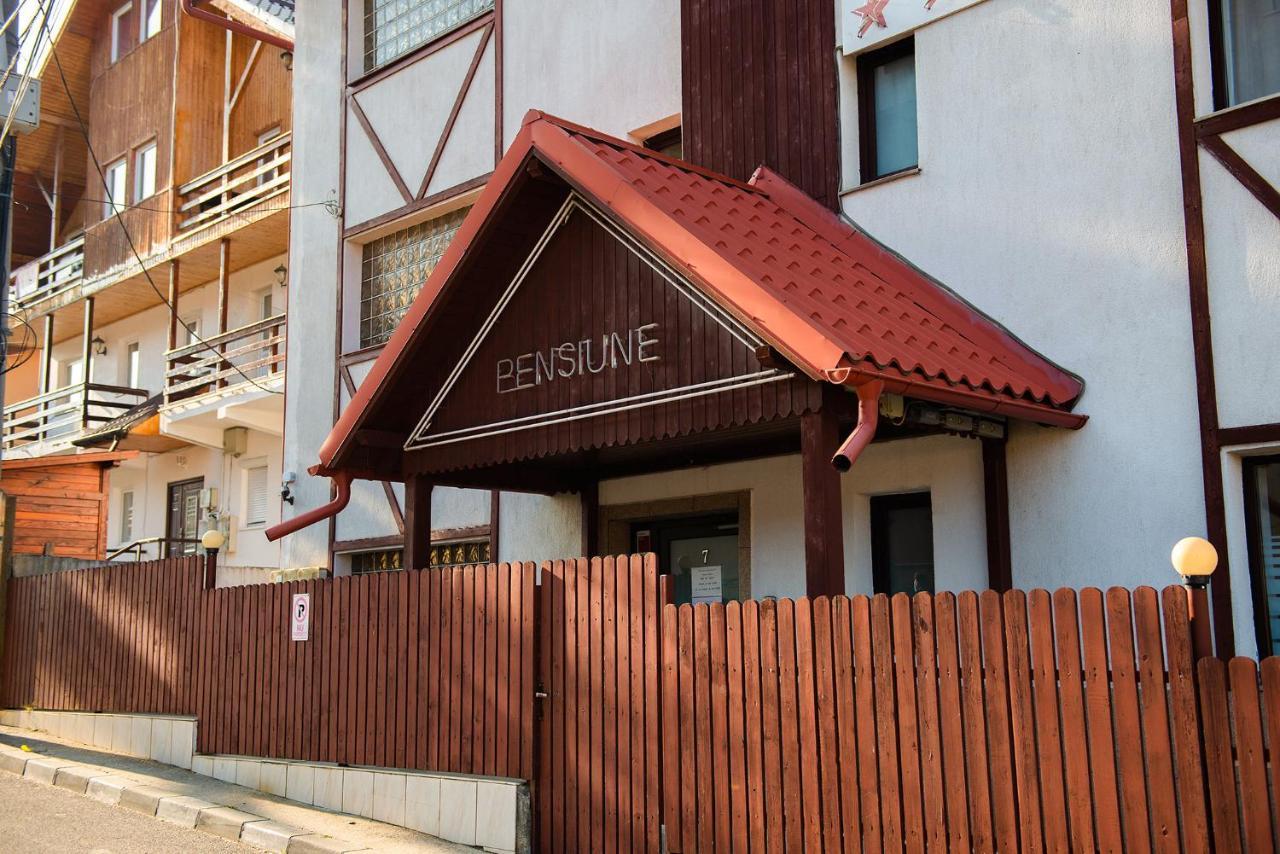 Casa Maia Hotel Buşteni Buitenkant foto