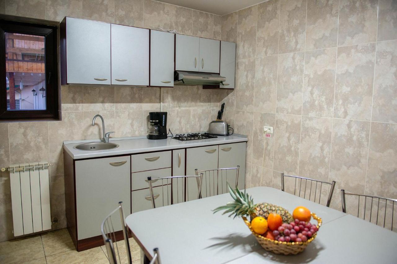 Casa Maia Hotel Buşteni Buitenkant foto