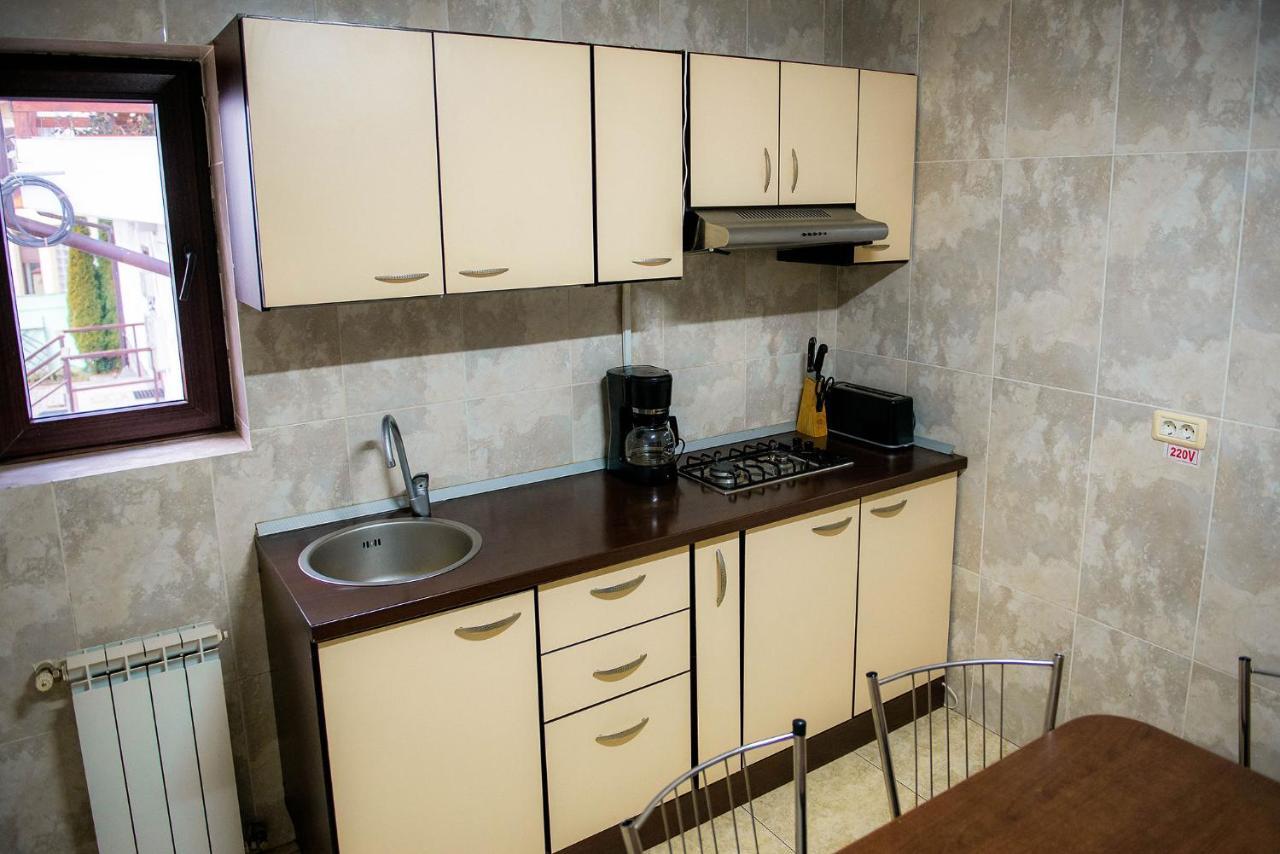 Casa Maia Hotel Buşteni Buitenkant foto
