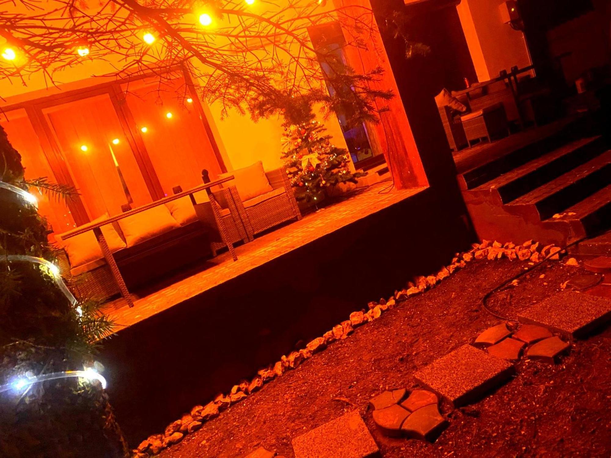 Casa Maia Hotel Buşteni Buitenkant foto